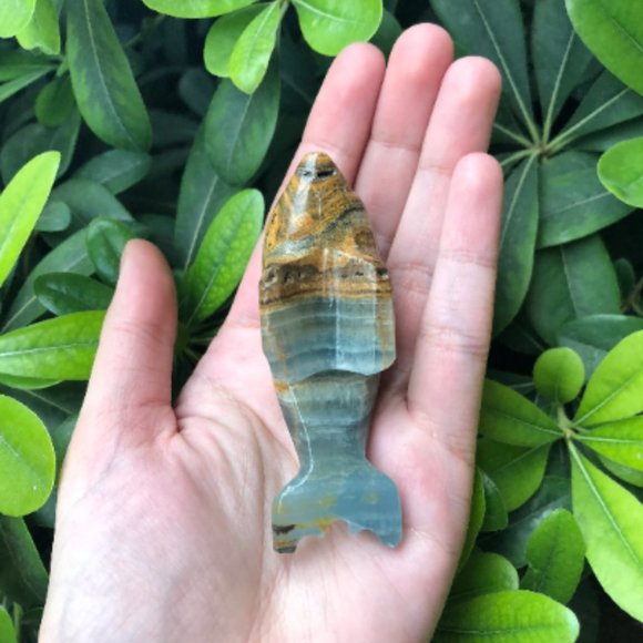 Argentinian Blue Calcite Dolphin Carving, Hand Carved Dolphin, Ocean Decor - Picture 4 of 6